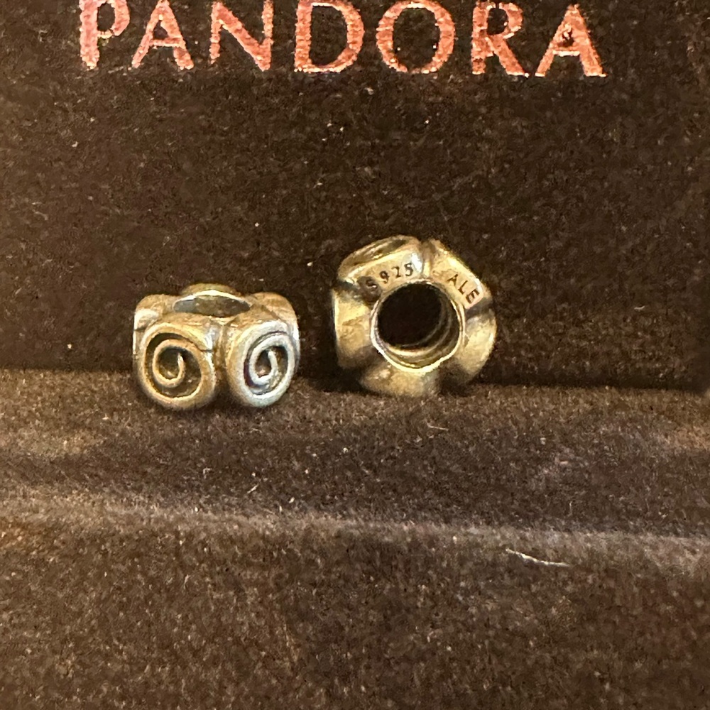 Pandora Silver Swirl Charm Beads (2)